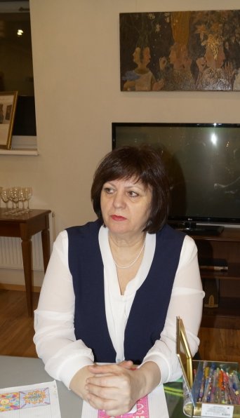 Валентина Щавелева, ведущий мастер-классов по арт-терапии Я рисую свою жизнь