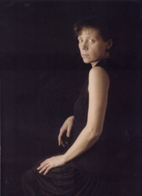 Светлана Мельниченко,&nbsp;член Союза художников России, участник Международных выставок в России и в Италии.